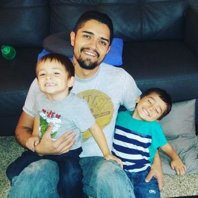 Profile Picture of Jo Solis (@jothebrownguy) on Twitter