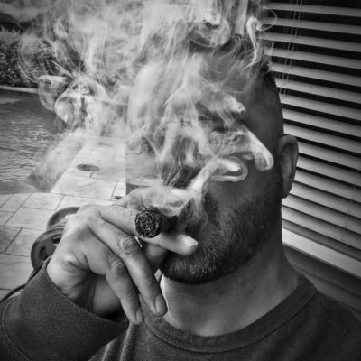 Profile Picture of Chris Burfield (@CigarPropaganda) on Twitter