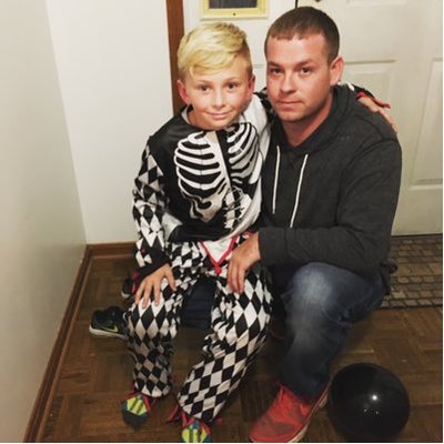 Profile Picture of Dustin Lowry (@dustin_lowry) on Twitter