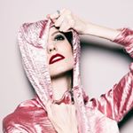 Profile Picture of Paula Giglio (@_ladypoetry_) on Instagram