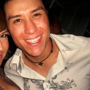 Profile Picture of Carlos Lozano Olivarria (@325744431) on Myspace