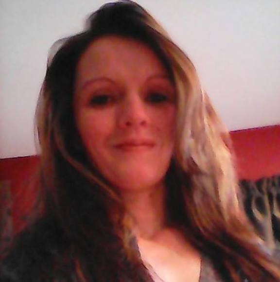 Profile Picture of Deadra Parson (@dedeparson) on Poshmark