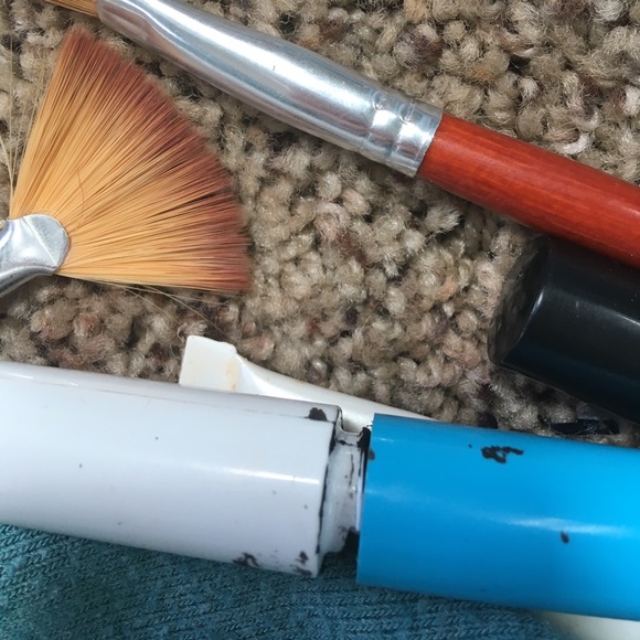 Profile Picture of Carly Adams (@blaaaaaaaaa) on Poshmark