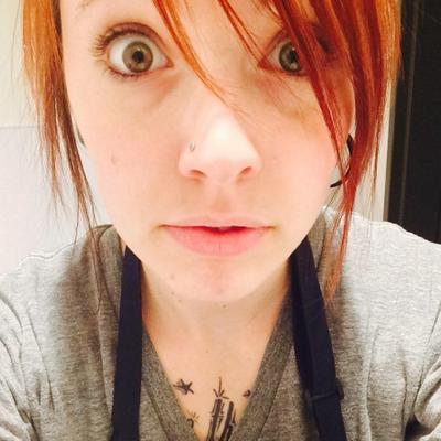 Profile Picture of carrie crane (@cun1tt) on Twitter