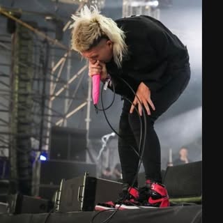 Profile Picture of Sean Smith (@fakeseansmith) on Instagram