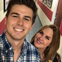 Profile Picture of Sherri Maxwell Peeples (@sherri-maxwell-peeples) on Quora