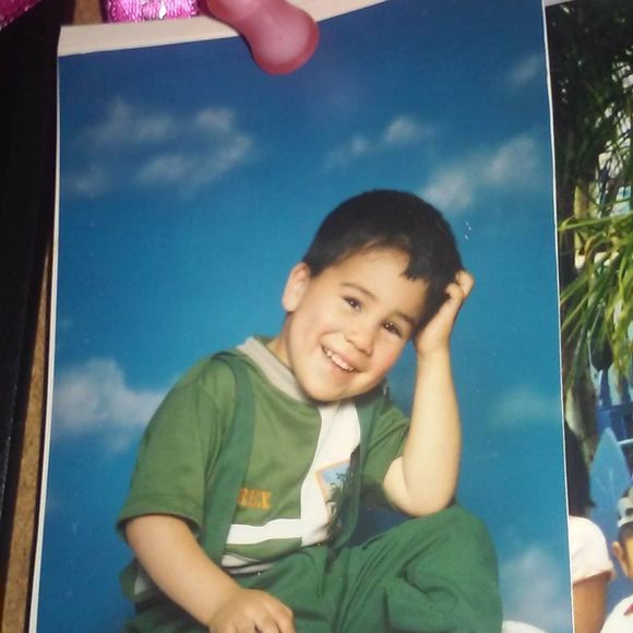 Profile Picture of Andrew Valencia (@andrewvalencia4) on Poshmark