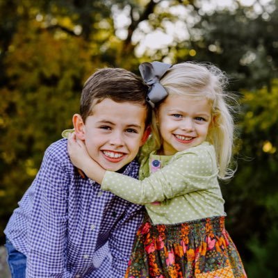 Profile Picture of Mindy Schneider (@mindybschneider) on Twitter