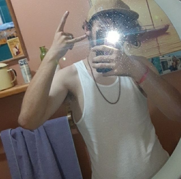 Profile Picture of Jeffrey Storlie (@jeffreystorlie) on Poshmark