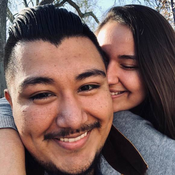 Profile Picture of Alison Bainbridge (@alitabainbridge) on Poshmark