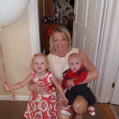 Profile Picture of Mandy Poole (@MandyPoole7) on Twitter