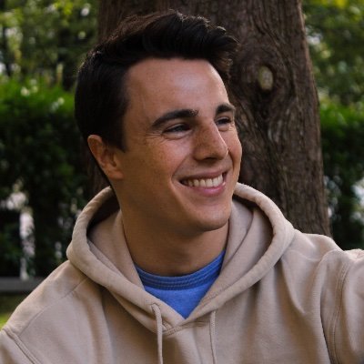 Profile Picture of Thomas Holdsworth (@ThomasHoldswo15) on Twitter