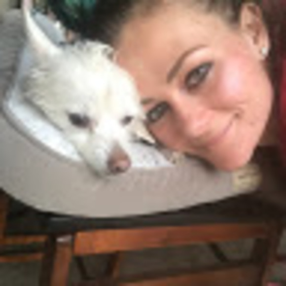 Profile Picture of Haley Mcentire (@lillitabonita) on Poshmark