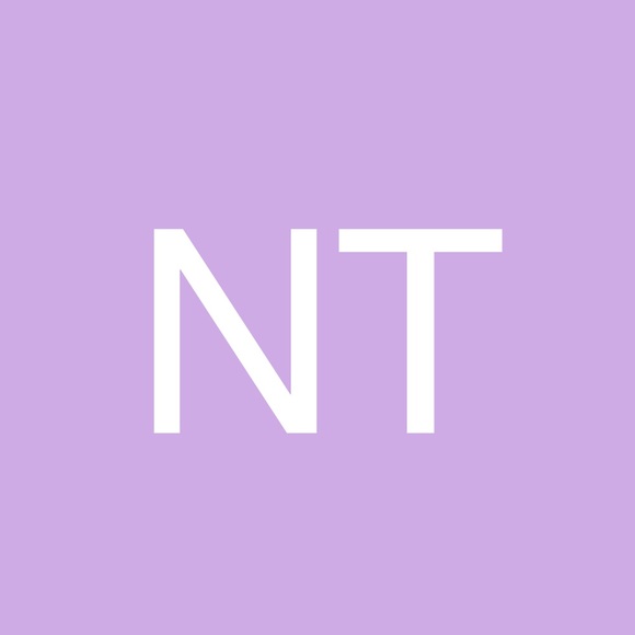 Profile Picture of Nicole Tangeman (@nicoletangeman) on Poshmark