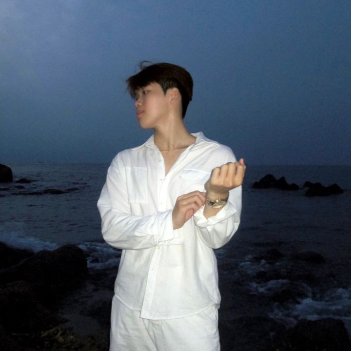 Profile Picture of 𝓐𝓷𝓭𝓻𝓮𝔀 (@andrew_duck) on Tiktok