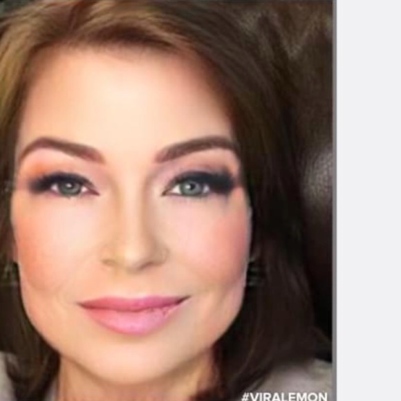 Profile Picture of Lisa Mouser (@lisarmouser) on Poshmark