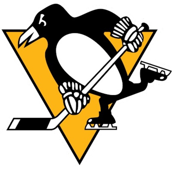 Profile Picture of Windsor (@yewin501) on Poshmark