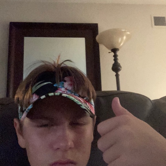 Profile Picture of Calvin Beebe (@calvinbeebe) on Poshmark