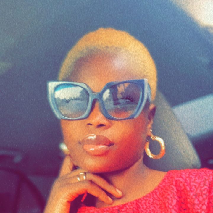 Profile Picture of Tara’s button 👗👗👗 (@tarasbutton5) on Tiktok