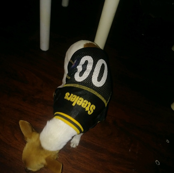 Profile Picture of Henrietta Napoleone (@ettah05) on Poshmark