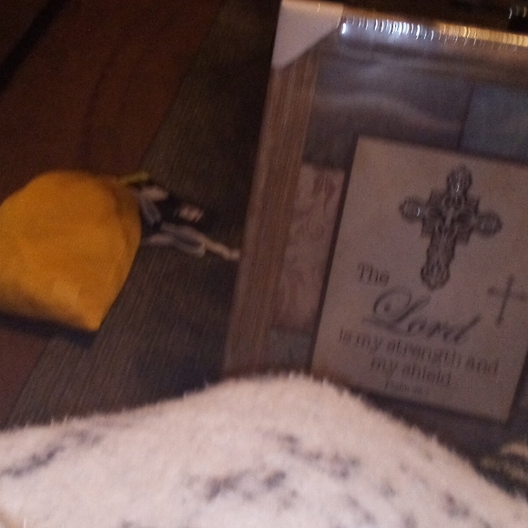 Profile Picture of Janice Thomas (@janicethomas279) on Poshmark