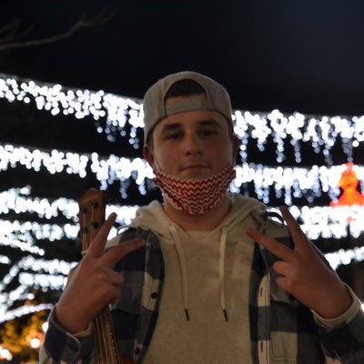 Profile Picture of Ethan Grossman (@ethan_grossman4) on Twitter