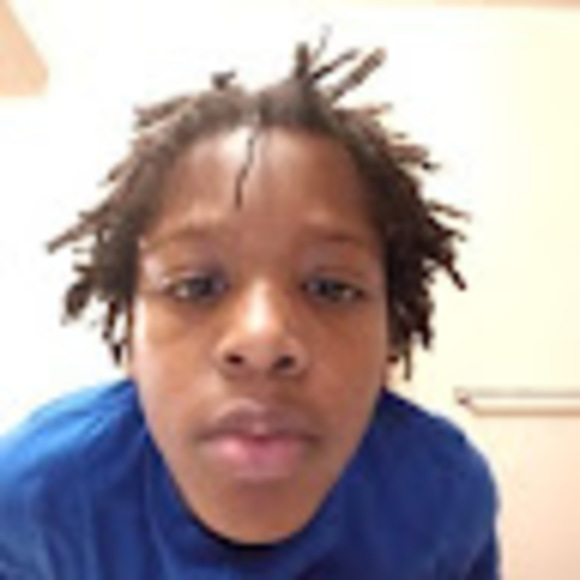 Profile Picture of Khadafi Furlough (@khadafifurlough) on Poshmark