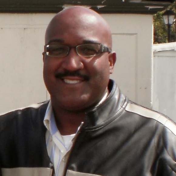 Profile Picture of Jeffrey Scott (@iambroke1964) on Poshmark