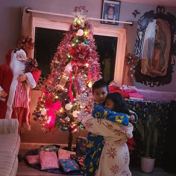 Profile Picture of Gaby Rivera (@gabyrivera110) on Poshmark