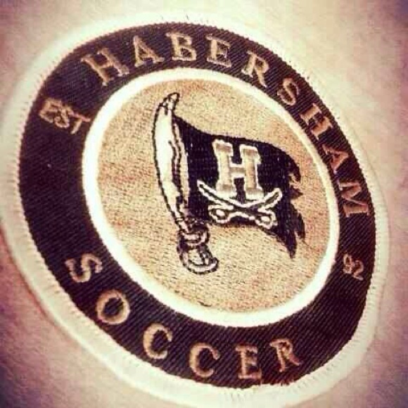 Profile Picture of Mauricio Benavides (@mauricioobravoo) on Poshmark