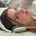 Profile Picture of Julia Von Sohsten (@julia.vonsohsten.5) on Facebook