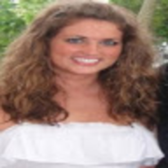 Christine Conzett - Poshmark Profile Picture of Christine Conzett (@c_conzett) on Poshmark