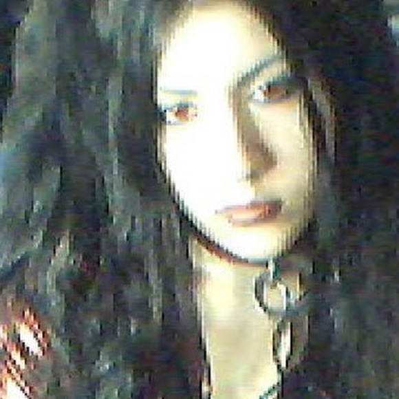 Profile Picture of Maria Panebianco (@antipop1) on Poshmark