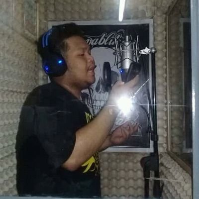 Profile Picture of Crazy-D (@Dustin_gomez27) on Twitter