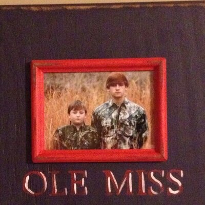 Profile Picture of Calvin Sellers (@OleMissChief) on Twitter