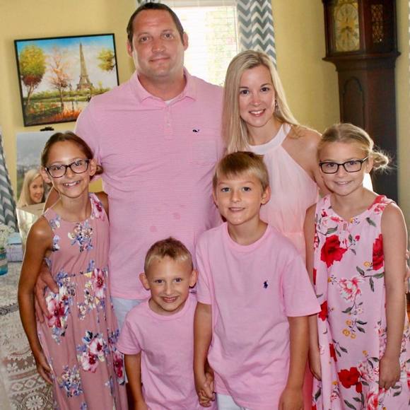 Profile Picture of Jennifer Swygert (@j_swygert) on Poshmark