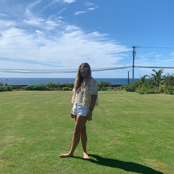 Profile Picture of Brooklyn Colonna (@brookecolonna) on Poshmark