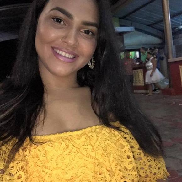 Profile Picture of Johanny Almonte (@labuchua) on Poshmark