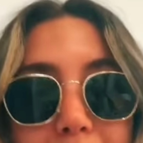 Profile Picture of Andrew Aspinall (@kountmoney) on Poshmark