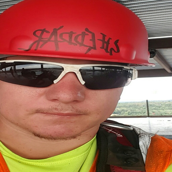 Profile Picture of Chad Caillouet (@chadcaillouet57) on Poshmark