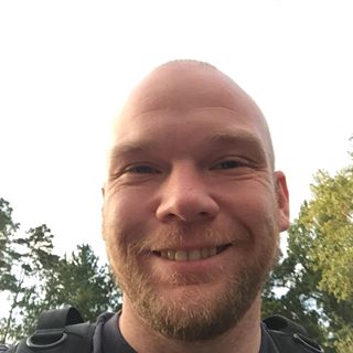 Profile Picture of Adam Seltz (@CMAdam12) on Facebook