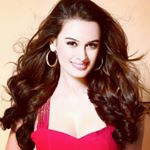 Profile Picture of Evelyn Sharma (@evelynsharmafanpage) on Instagram