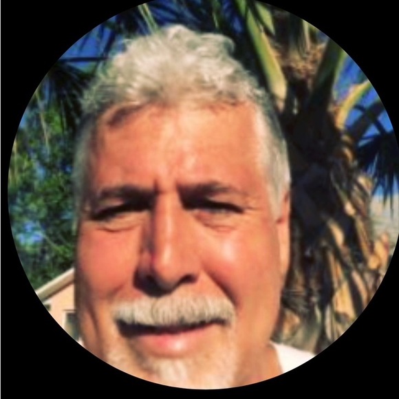 Profile Picture of Joseph Pesci (@4zuppa) on Poshmark