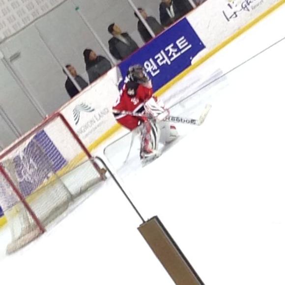 Profile Picture of Jonathan Lee (@jonathanlee15) on Poshmark