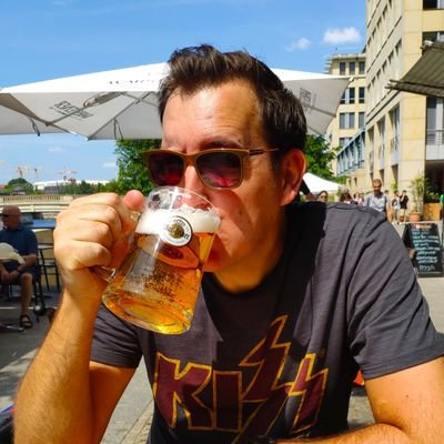 Profile Picture of Mark Lucas (@SamiGod9) on Twitter