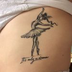 Profile Picture of Jasmine Hibbert (@my_art_apparently) on Instagram