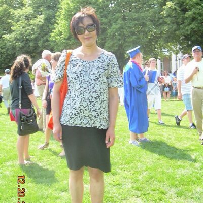 Profile Picture of Julia Ding (@DingJulia) on Twitter