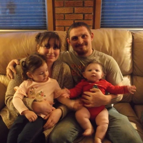 Profile Picture of Jessica Edmonds (@jessicaedmon673) on Poshmark