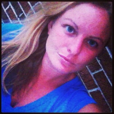 Profile Picture of Amber Locklear (@Locklear3Amber) on Twitter
