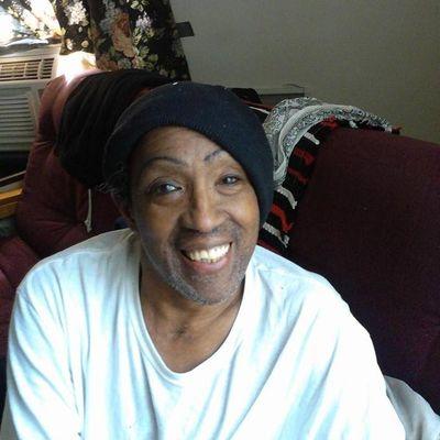 Profile Picture of Leo Hardy (@camelot123exca1) on Twitter